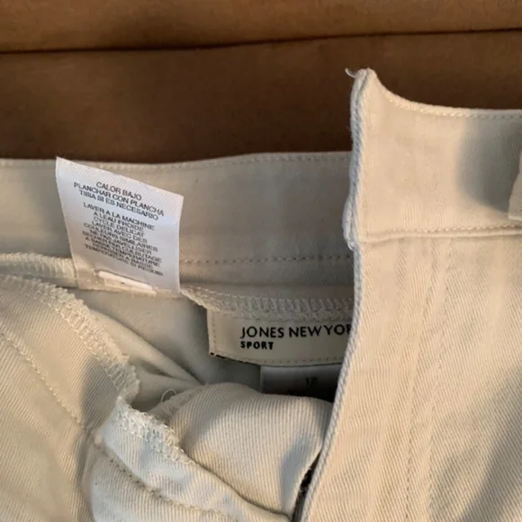 Jupe - Picture 3 of 3